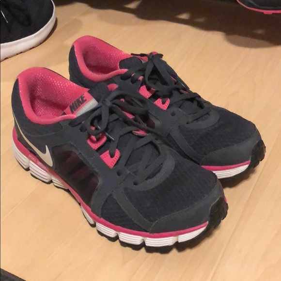 Nike Dual Fusion ST2 - Picture 3 of 9